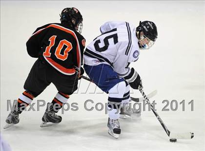 Thumbnail 3 in Watertown/Pomperaug vs. Staples/Weston/Shelton (CIAC Division 3 Final) photogallery.