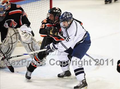 Thumbnail 3 in Watertown/Pomperaug vs. Staples/Weston/Shelton (CIAC Division 3 Final) photogallery.