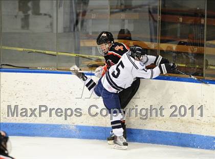 Thumbnail 3 in Watertown/Pomperaug vs. Staples/Weston/Shelton (CIAC Division 3 Final) photogallery.