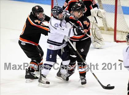Thumbnail 1 in Watertown/Pomperaug vs. Staples/Weston/Shelton (CIAC Division 3 Final) photogallery.