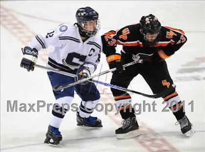 Thumbnail 2 in Watertown/Pomperaug vs. Staples/Weston/Shelton (CIAC Division 3 Final) photogallery.
