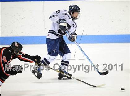 Thumbnail 2 in Watertown/Pomperaug vs. Staples/Weston/Shelton (CIAC Division 3 Final) photogallery.