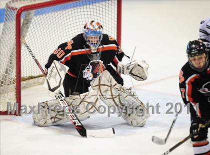 Thumbnail 2 in Watertown/Pomperaug vs. Staples/Weston/Shelton (CIAC Division 3 Final) photogallery.