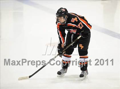 Thumbnail 2 in Watertown/Pomperaug vs. Staples/Weston/Shelton (CIAC Division 3 Final) photogallery.