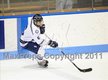 Thumbnail 2 in Watertown/Pomperaug vs. Staples/Weston/Shelton (CIAC Division 3 Final) photogallery.