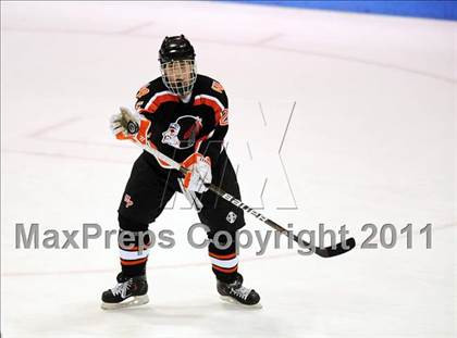 Thumbnail 2 in Watertown/Pomperaug vs. Staples/Weston/Shelton (CIAC Division 3 Final) photogallery.