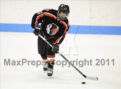 Thumbnail 3 in Watertown/Pomperaug vs. Staples/Weston/Shelton (CIAC Division 3 Final) photogallery.
