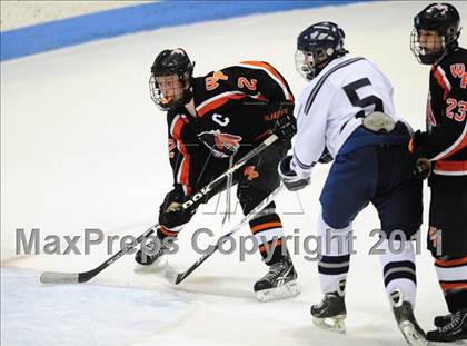 Thumbnail 2 in Watertown/Pomperaug vs. Staples/Weston/Shelton (CIAC Division 3 Final) photogallery.