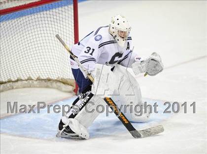 Thumbnail 2 in Watertown/Pomperaug vs. Staples/Weston/Shelton (CIAC Division 3 Final) photogallery.