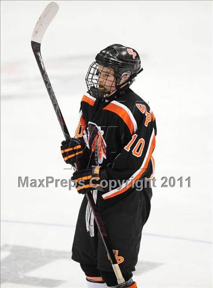 Thumbnail 3 in Watertown/Pomperaug vs. Staples/Weston/Shelton (CIAC Division 3 Final) photogallery.