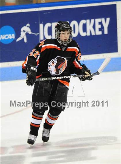 Thumbnail 3 in Watertown/Pomperaug vs. Staples/Weston/Shelton (CIAC Division 3 Final) photogallery.