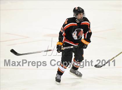Thumbnail 2 in Watertown/Pomperaug vs. Staples/Weston/Shelton (CIAC Division 3 Final) photogallery.