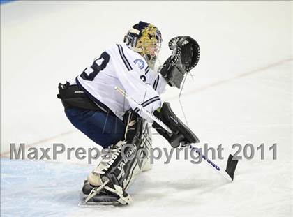 Thumbnail 1 in Watertown/Pomperaug vs. Staples/Weston/Shelton (CIAC Division 3 Final) photogallery.