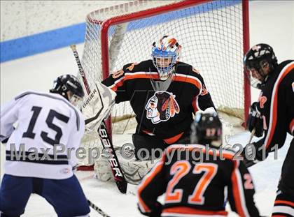 Thumbnail 3 in Watertown/Pomperaug vs. Staples/Weston/Shelton (CIAC Division 3 Final) photogallery.