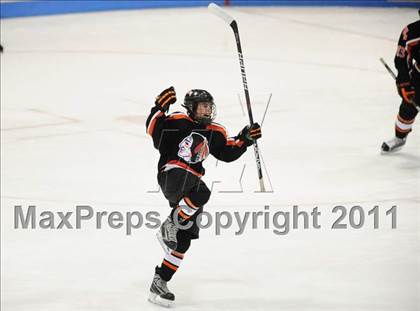 Thumbnail 3 in Watertown/Pomperaug vs. Staples/Weston/Shelton (CIAC Division 3 Final) photogallery.