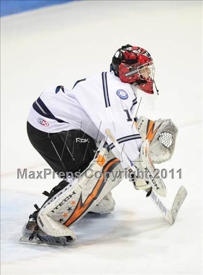 Thumbnail 1 in Watertown/Pomperaug vs. Staples/Weston/Shelton (CIAC Division 3 Final) photogallery.