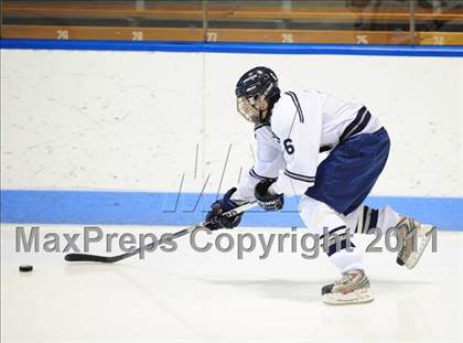 Thumbnail 3 in Watertown/Pomperaug vs. Staples/Weston/Shelton (CIAC Division 3 Final) photogallery.
