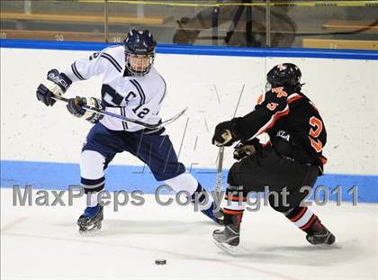 Thumbnail 1 in Watertown/Pomperaug vs. Staples/Weston/Shelton (CIAC Division 3 Final) photogallery.