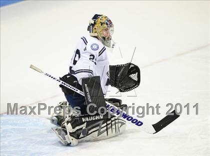 Thumbnail 2 in Watertown/Pomperaug vs. Staples/Weston/Shelton (CIAC Division 3 Final) photogallery.