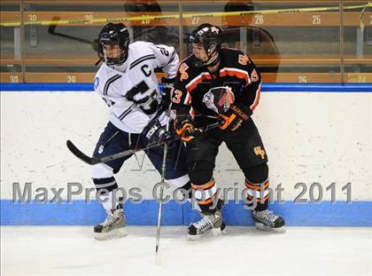 Thumbnail 3 in Watertown/Pomperaug vs. Staples/Weston/Shelton (CIAC Division 3 Final) photogallery.