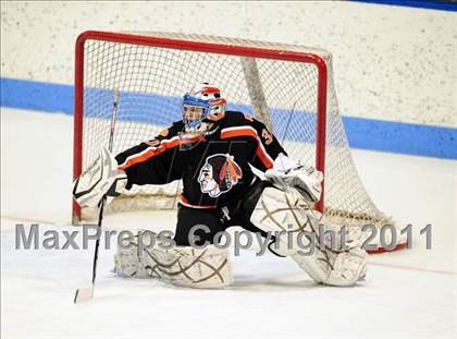 Thumbnail 1 in Watertown/Pomperaug vs. Staples/Weston/Shelton (CIAC Division 3 Final) photogallery.
