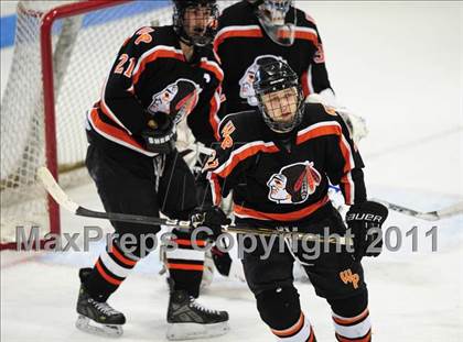 Thumbnail 1 in Watertown/Pomperaug vs. Staples/Weston/Shelton (CIAC Division 3 Final) photogallery.
