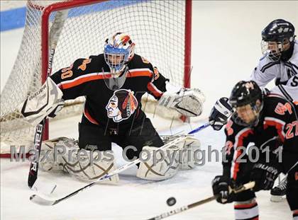 Thumbnail 1 in Watertown/Pomperaug vs. Staples/Weston/Shelton (CIAC Division 3 Final) photogallery.