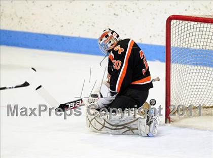 Thumbnail 3 in Watertown/Pomperaug vs. Staples/Weston/Shelton (CIAC Division 3 Final) photogallery.