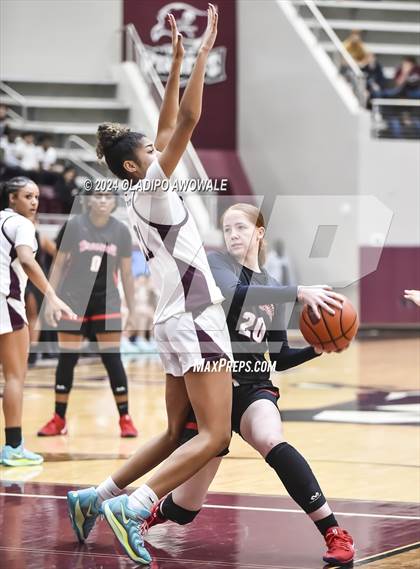 Thumbnail 3 in Braswell @ Wylie (Wylie Girls Basketball Showcase) photogallery.