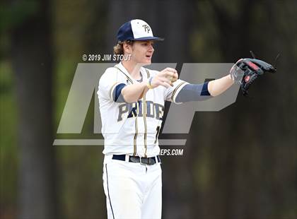 Thumbnail 2 in Trinity-Pawling @ Loomis Chaffee photogallery.