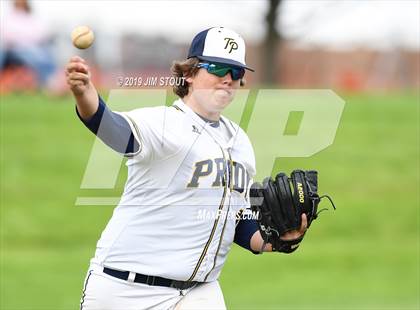 Thumbnail 2 in Trinity-Pawling @ Loomis Chaffee photogallery.