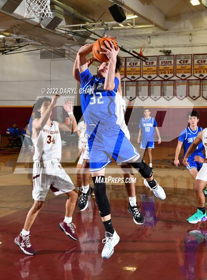 Thumbnail 1 in San Marino vs West Covina (West Covina Tournament) photogallery.