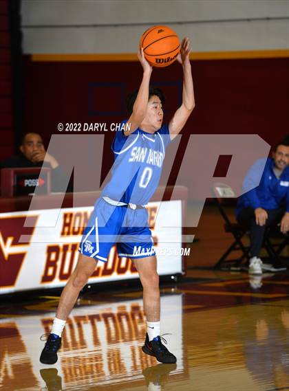 Thumbnail 2 in San Marino vs West Covina (West Covina Tournament) photogallery.