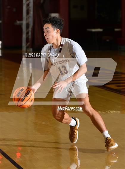 Thumbnail 2 in San Marino vs West Covina (West Covina Tournament) photogallery.