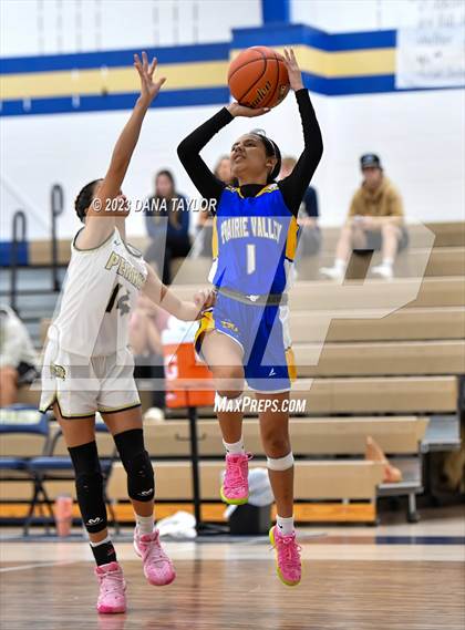 Thumbnail 3 in Prairie Valley vs Perrin-Whitt (Perrin Tournament) photogallery.