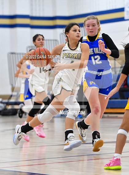 Thumbnail 1 in Prairie Valley vs Perrin-Whitt (Perrin Tournament) photogallery.