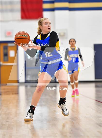 Thumbnail 2 in Prairie Valley vs Perrin-Whitt (Perrin Tournament) photogallery.