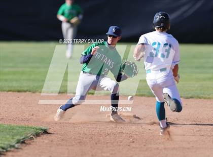 Thumbnail 3 in Syracuse @ Farmington photogallery.