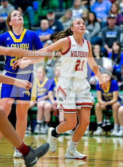 Thumbnail 2 in Truckee vs. Lowry (NIAA 3A Northern Semifinals) photogallery.