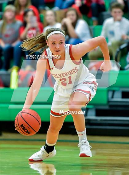 Thumbnail 1 in Truckee vs. Lowry (NIAA 3A Northern Semifinals) photogallery.