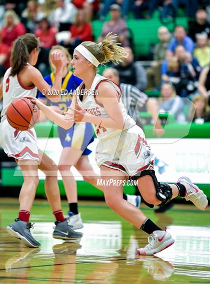 Thumbnail 3 in Truckee vs. Lowry (NIAA 3A Northern Semifinals) photogallery.