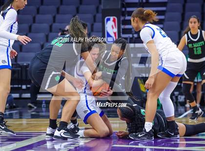 Thumbnail 3 in St. Mary's vs. Folsom (CIF SJS D1 Final) photogallery.