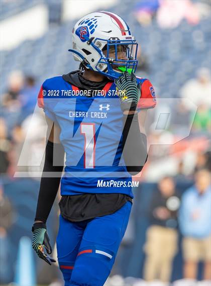 Thumbnail 2 in Cherry Creek vs. Valor Christian (CHSAA 5A State Championship) photogallery.