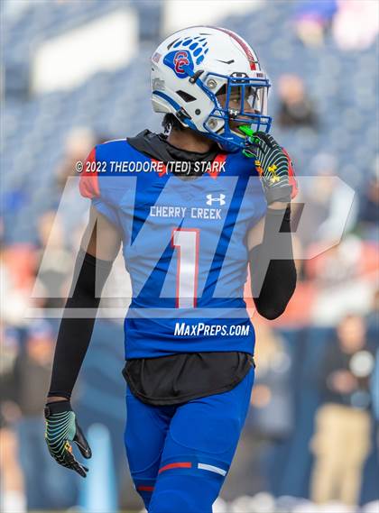 Thumbnail 3 in Cherry Creek vs. Valor Christian (CHSAA 5A State Championship) photogallery.