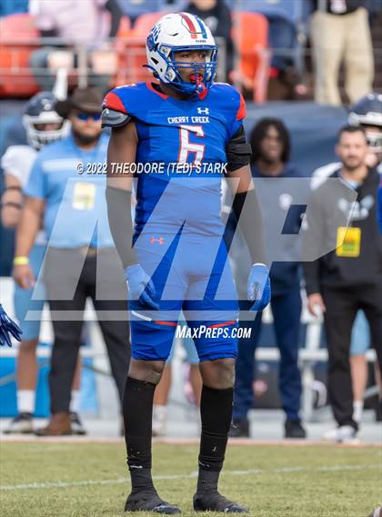 Thumbnail 3 in Cherry Creek vs. Valor Christian (CHSAA 5A State Championship) photogallery.