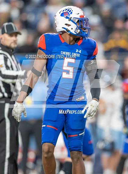 Thumbnail 2 in Cherry Creek vs. Valor Christian (CHSAA 5A State Championship) photogallery.