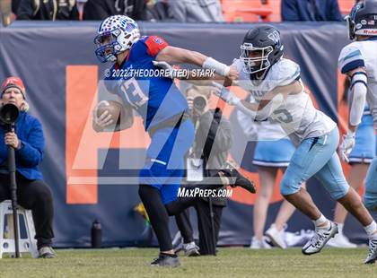 Thumbnail 3 in Cherry Creek vs. Valor Christian (CHSAA 5A State Championship) photogallery.