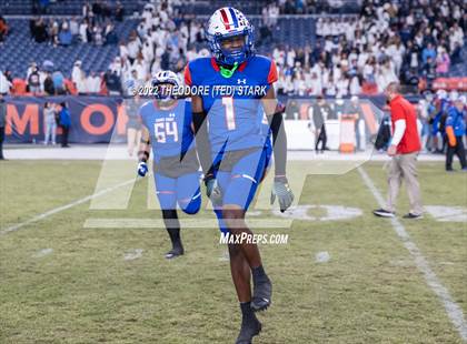 Thumbnail 3 in Cherry Creek vs. Valor Christian (CHSAA 5A State Championship) photogallery.