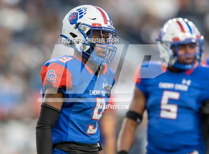 Thumbnail 3 in Cherry Creek vs. Valor Christian (CHSAA 5A State Championship) photogallery.