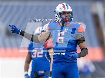Thumbnail 3 in Cherry Creek vs. Valor Christian (CHSAA 5A State Championship) photogallery.